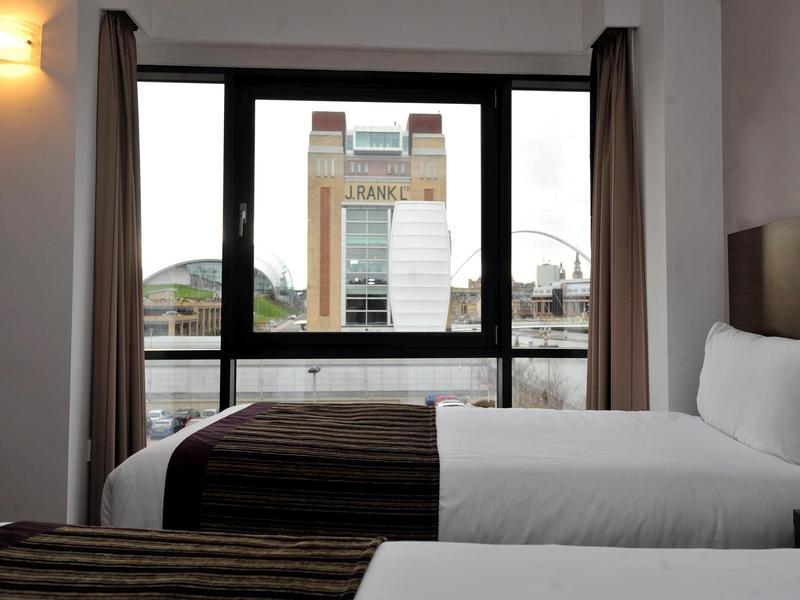 Leonardo Hotel Newcastle - Formerly Jurys Inn Екстериор снимка